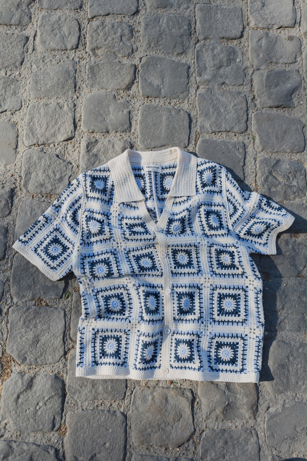 Chemise crochet motifs carrés