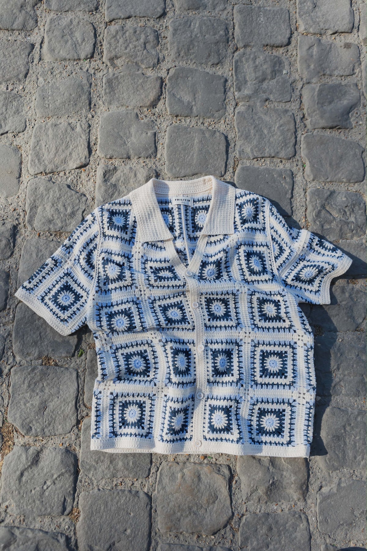 Chemise crochet motifs carrés