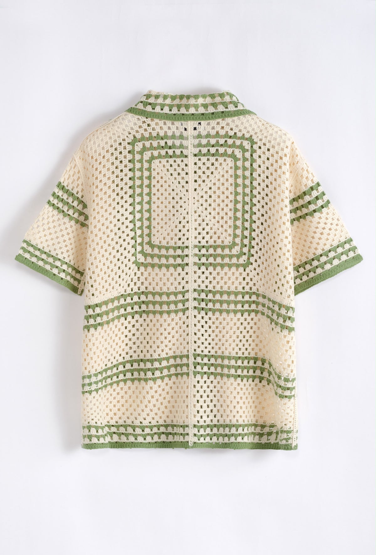 Chemise crochet motifs grand carrés