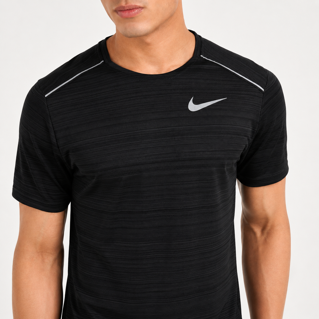 T-shirt Nike running