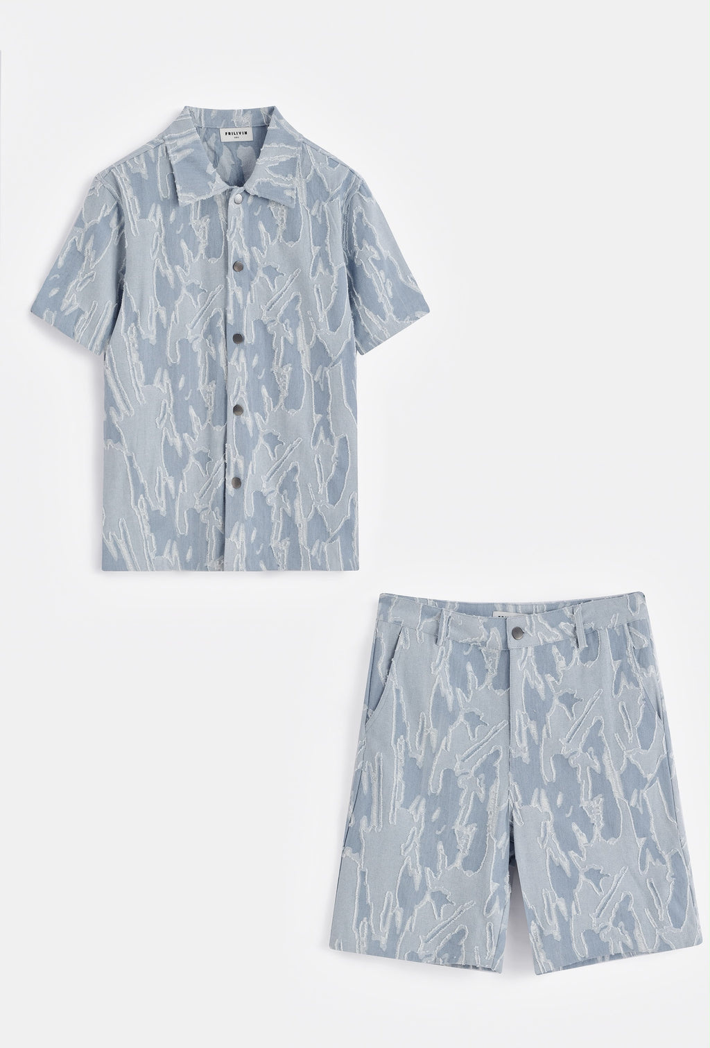 Ensemble chemise-short jeans