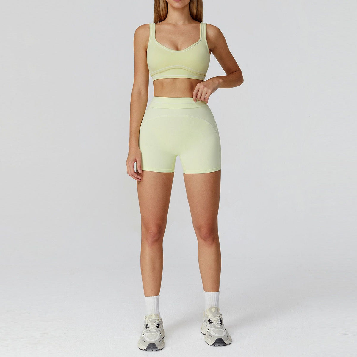 Short Femme Femme