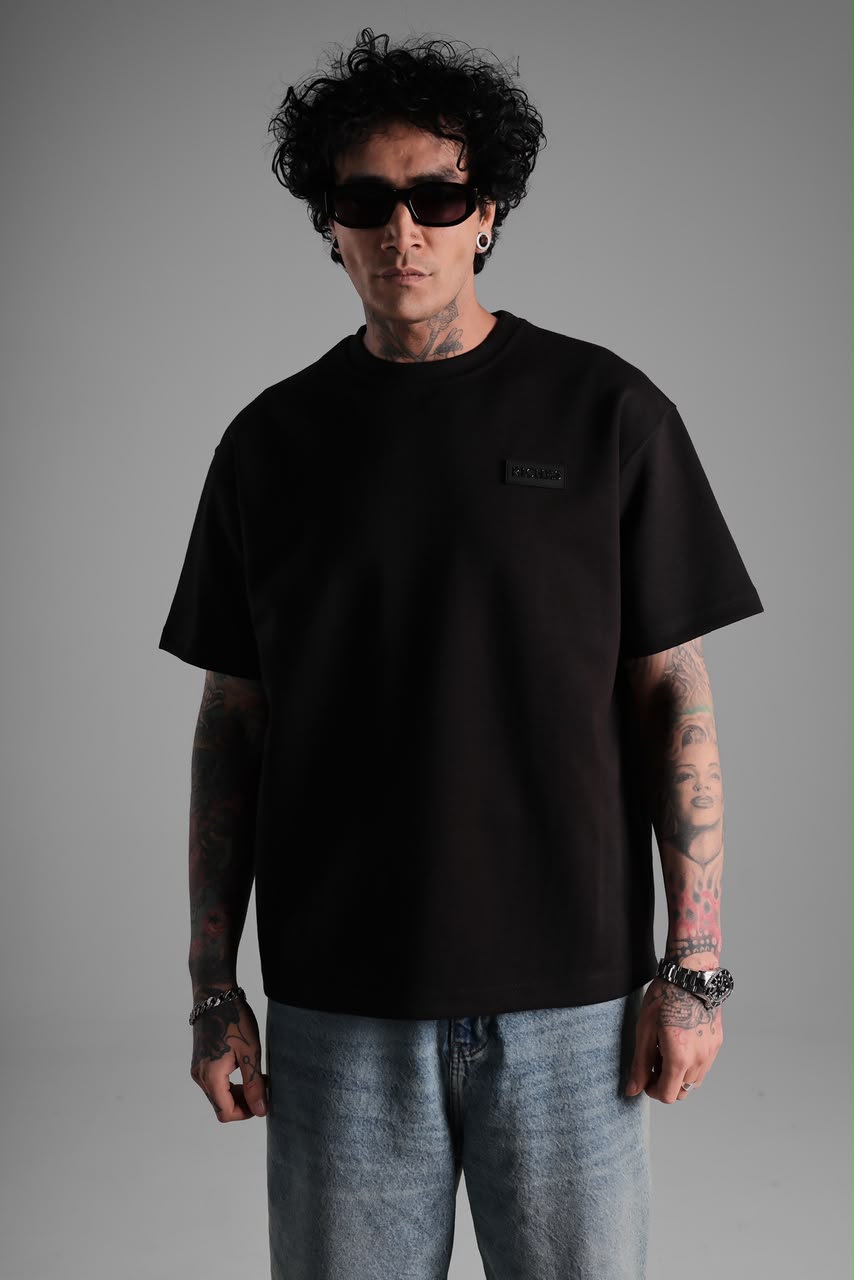T-shirt oversize policy